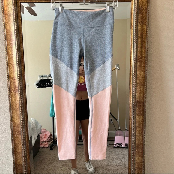 NWT Outdoor Voices tri colored leggings - Picture 1 of 4